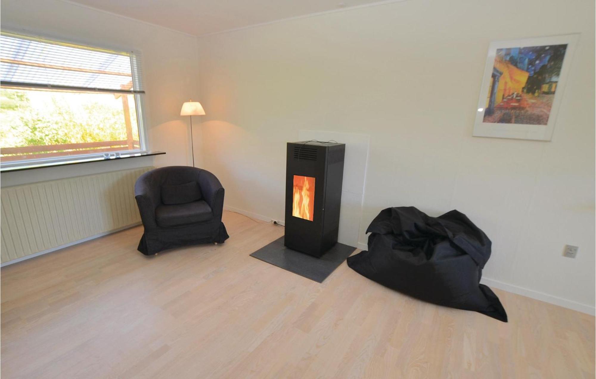 Stunning Home In Augustenborg With Kitchen Eksteriør billede