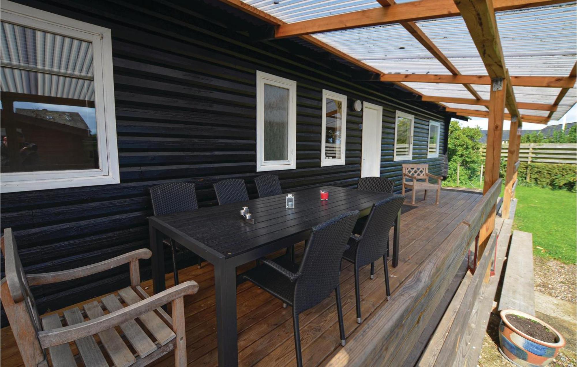 Stunning Home In Augustenborg With Kitchen Eksteriør billede